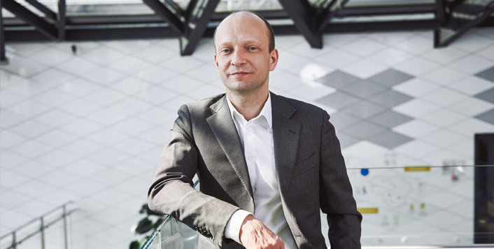 „Swedbank“ ekonomikos apžvalga: pasaulio ekonomikos perspektyvos prastėja, Lietuva dar nepasiduoda