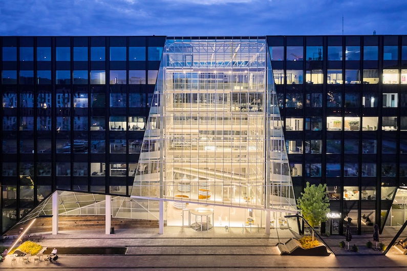 „Swedbank“ skolina 20 mln. eurų „Hanner“ biurų komplekso plėtrai 
