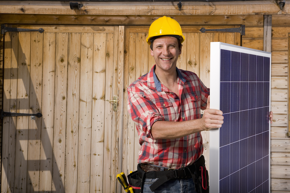 Nuo lemputės iki saulės elektrinės: 4 iš 5 lietuvių norėtų pagerinti namų energinį efektyvumą