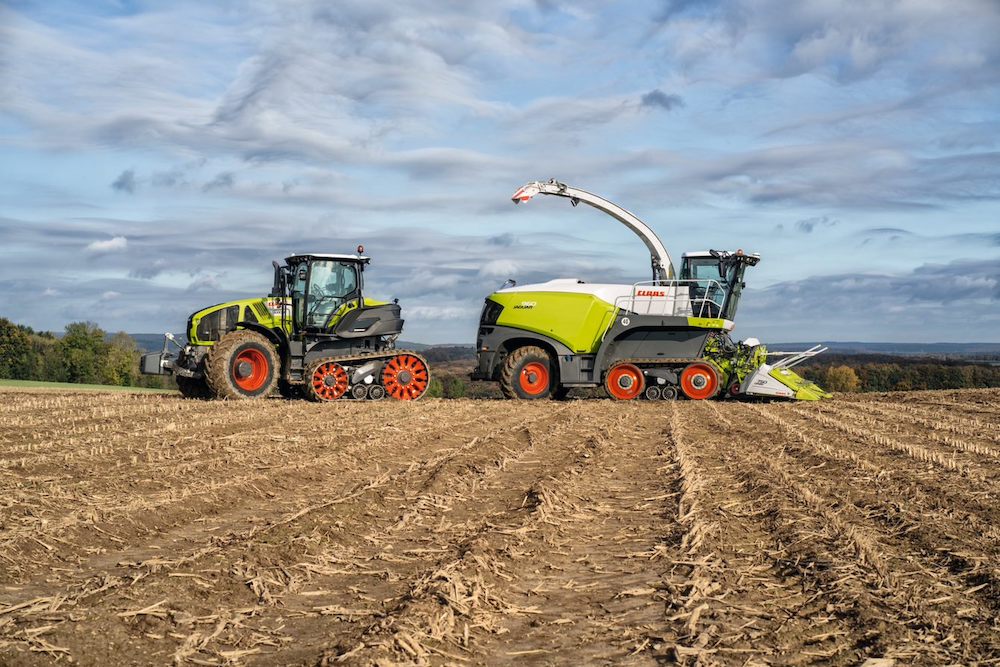   „Swedbank“ finansuos „Baltic Agro Machinery“ klientų techniką  