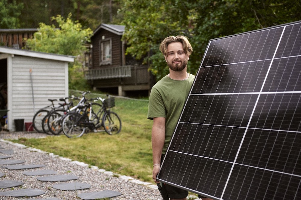 Pernai vartojimo paskolos augo penktadaliu, didžiausias šuolis – saulės elektrinių finansavime