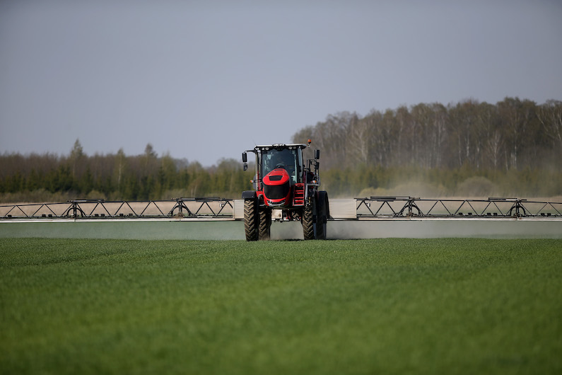 „Swedbank“ suteikė pirmą paskolą su tvaraus ūkininkavimo sertifikatu „Krekenavai“