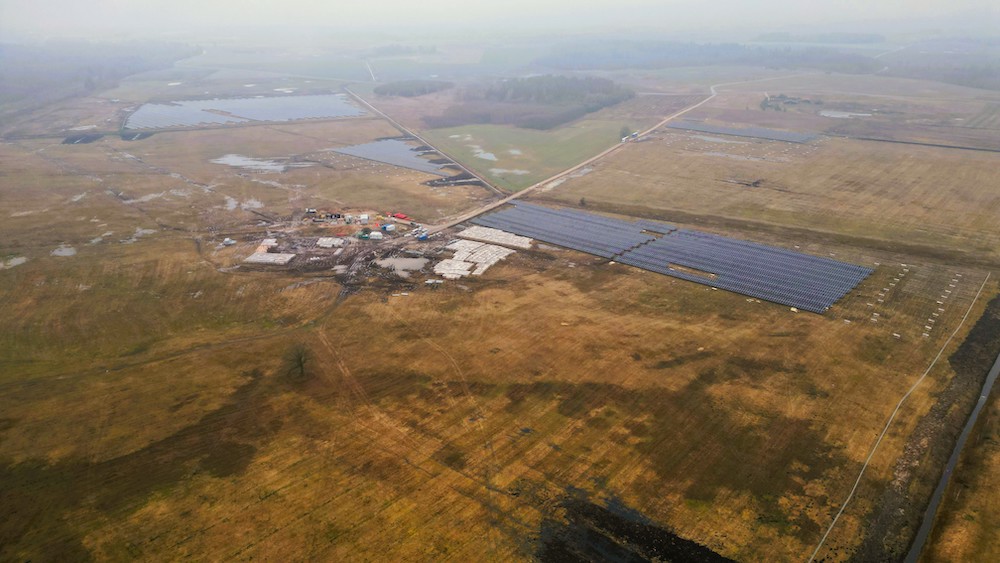 „Swedbank“ skirs 18,6 mln. eurų finansavimą „Vėjo galia“ įmonei saulės parko vystymui