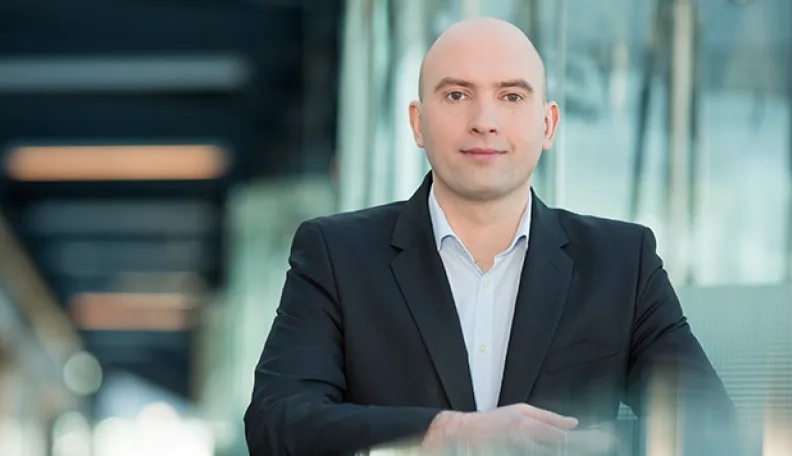 „Swedbank“ Stambių verslo klientų departamentui vadovaus Arnoldas Gaudiešius 