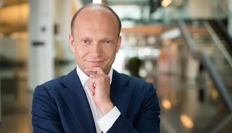 Šimtas metų nelaimės − jau praeitis