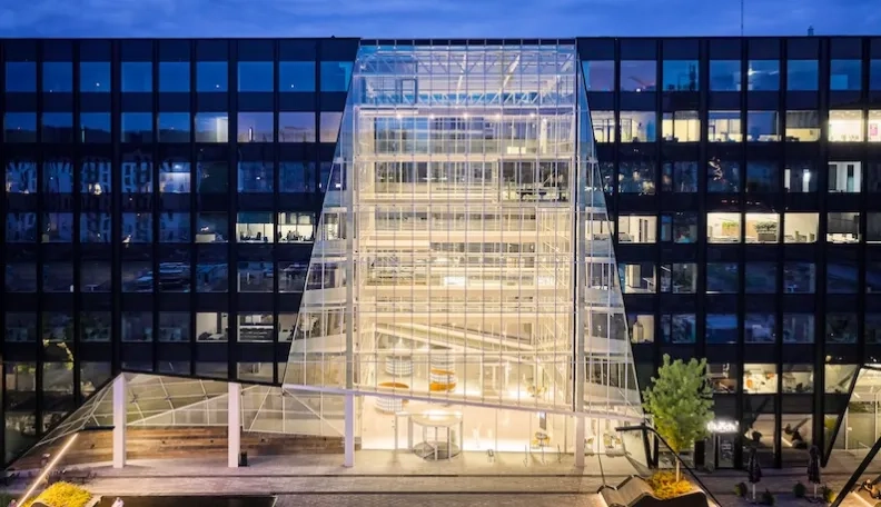 „Swedbank“ skolina 20 mln. eurų „Hanner“ biurų komplekso plėtrai 