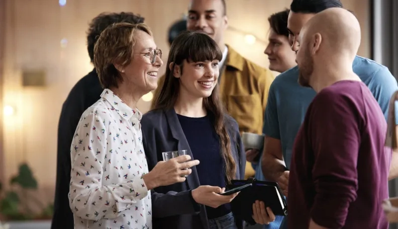 Registrų centras kartu su „Swedbank“ patobulino apsikeitimo klientų duomenimis sprendimą – informacija atnaujinama akimirksniu