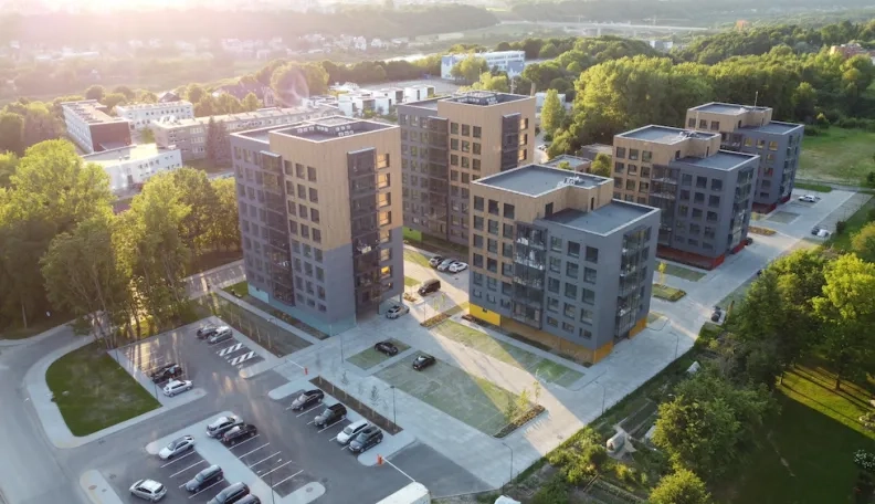 „Swedbank“ suteikė 4,8 mln. eurų žaliąją paskolą „EfTEN“ butų nuomos projektui Kaune