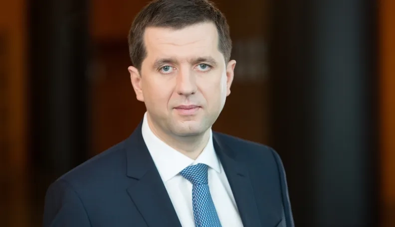 „Swedbank“ apklausa: iš II pakopos pensijų sistemos pasitraukti ketina ketvirtadalis gyventojų, bet pusė jų senatvei kaups savarankiškai