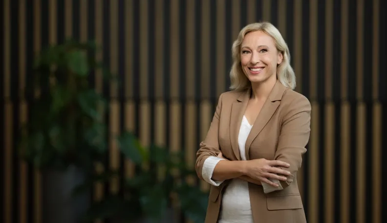 Daugiau nei pusė šalies gyventojų naudoja DI: kaip tai daryti saugiai ir be finansinių nuostolių