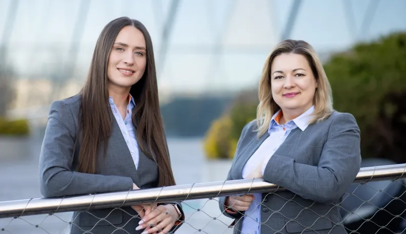 Senjorė vos neprarado 44 tūkst. eurų: nuo sukčių išgelbėjo banko darbuotojų budrumas