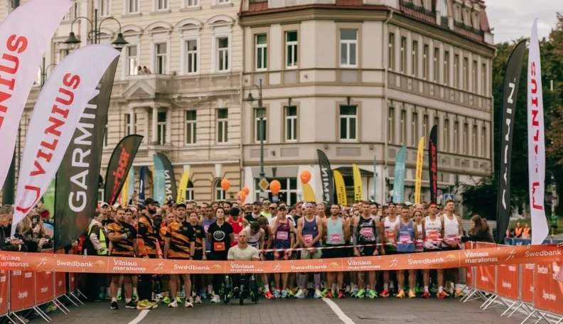 „Swedbank Vilniaus maratone“ pagerinti tiek greičio, tiek dalyvių skaičių rekordai