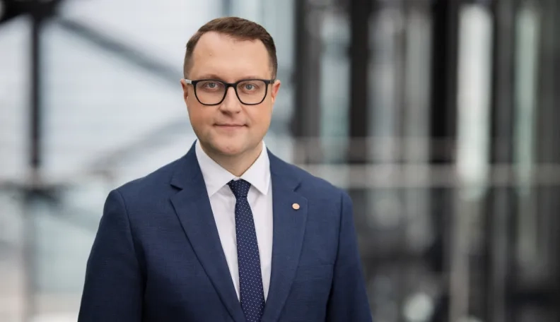 Vėlinių kelionės: penkios vairuotojų klaidos, kurių galima išvengti