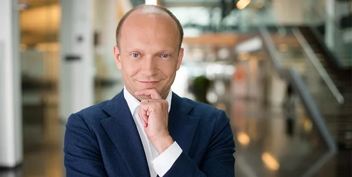 Šimtas metų nelaimės − jau praeitis